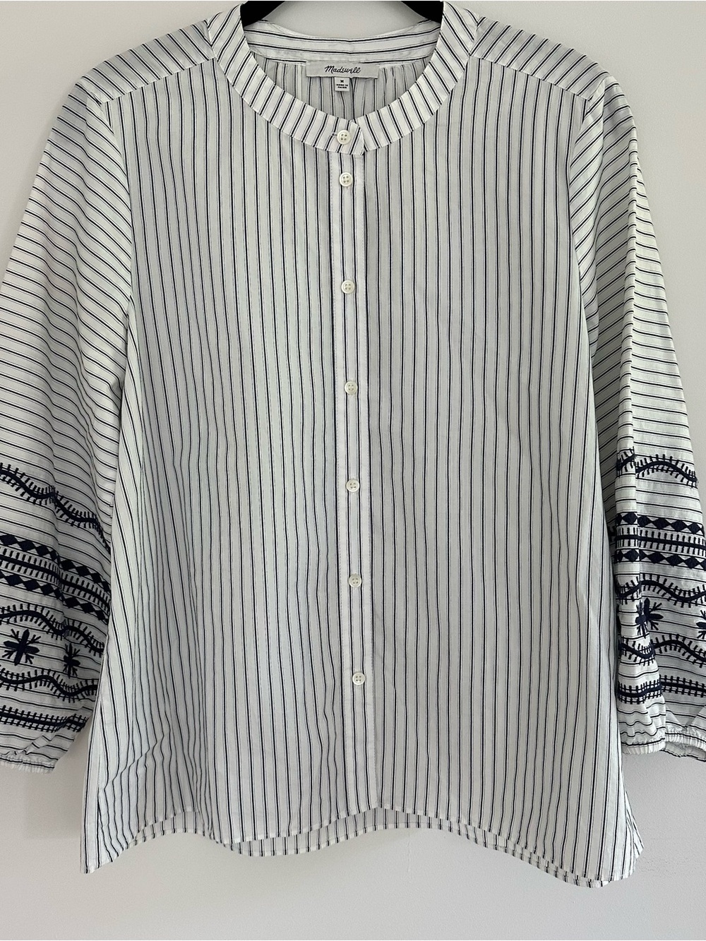 Madewell White Blouse with Navy Embroidered Balloon Sleeves - Picture 3 of 9